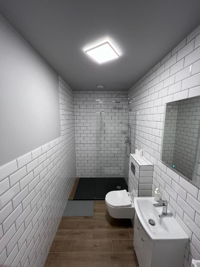 Apartament Pod Jaworami Z Antresola เยเลเนียกูรา ภายนอก รูปภาพ